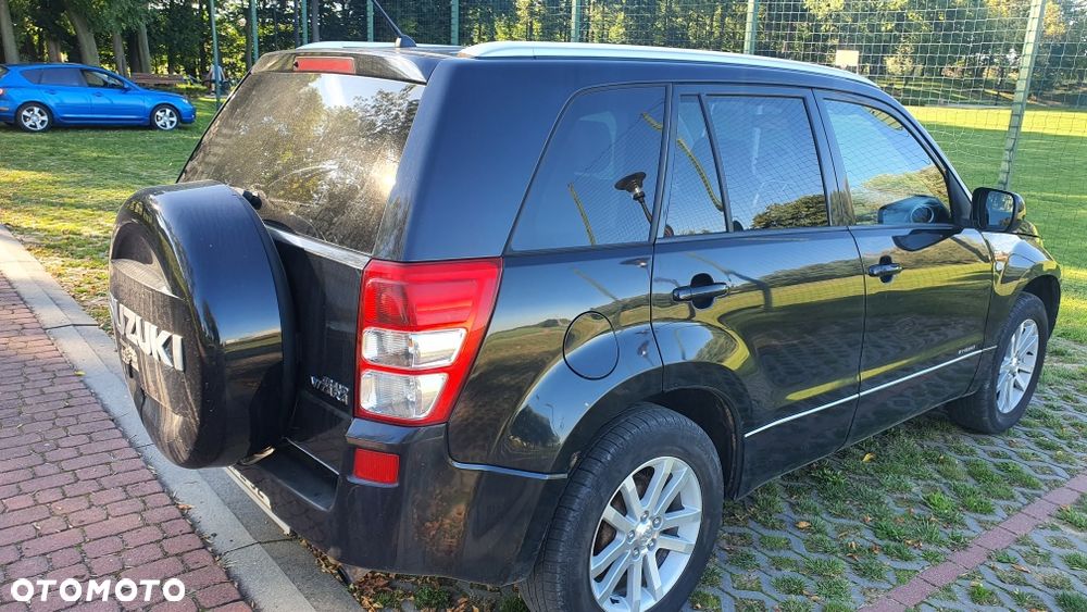 Suzuki Grand Vitara - 3