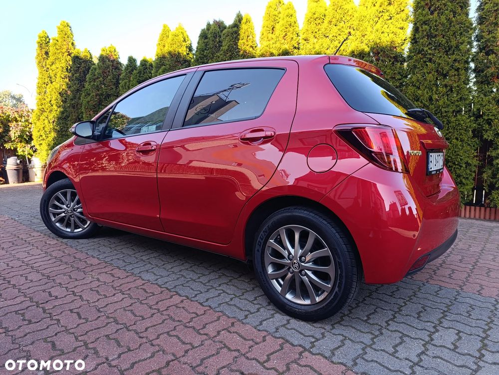 Toyota Yaris 1.33 Premium - 7