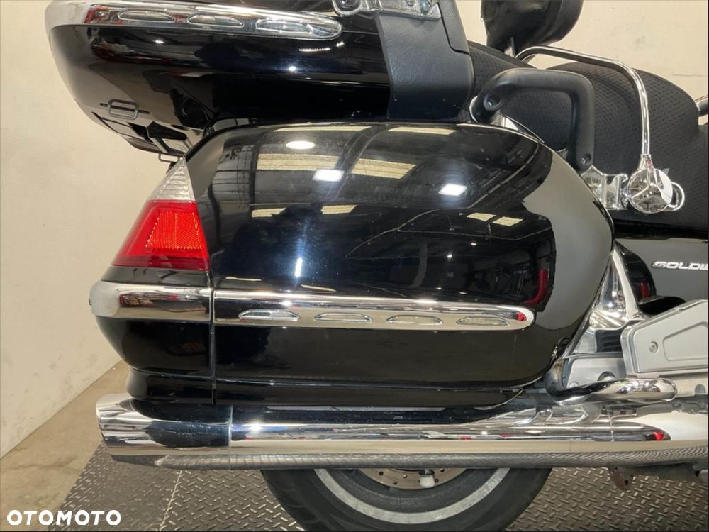 Honda GL - 12