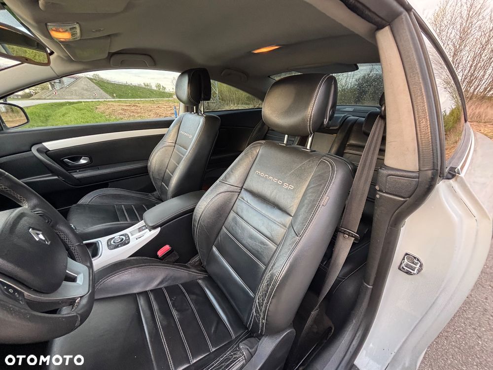 Renault Laguna dCi 150 FAP Monaco GP - 11