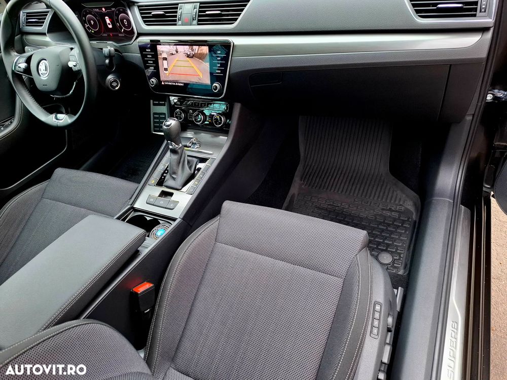 Skoda Superb 2.0 TSI DSG Style - 9