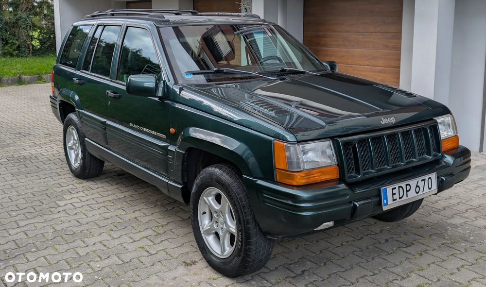 Jeep Grand Cherokee - 18