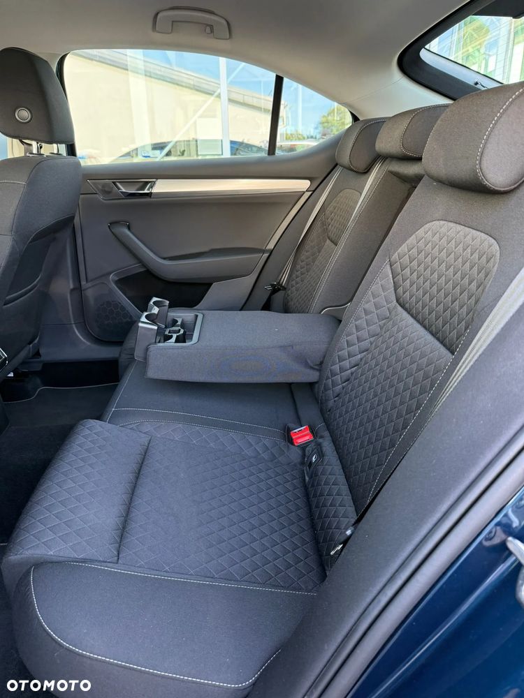 Skoda Superb 1.5 TSI Ambition - 11