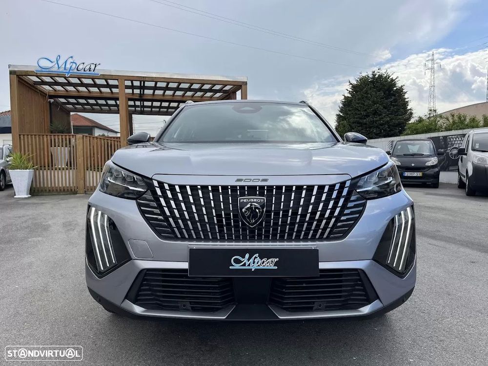 Peugeot e-2008 50 kWh GT - 2
