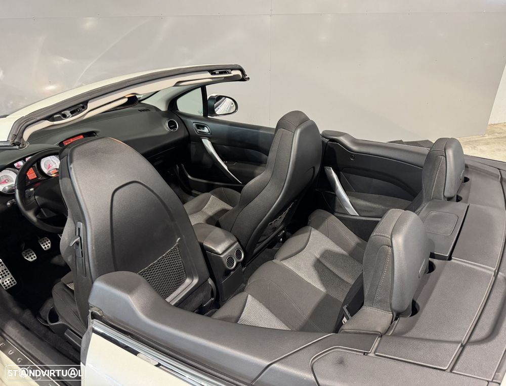 Peugeot 308 CC 1.6 HDi Sport - 38