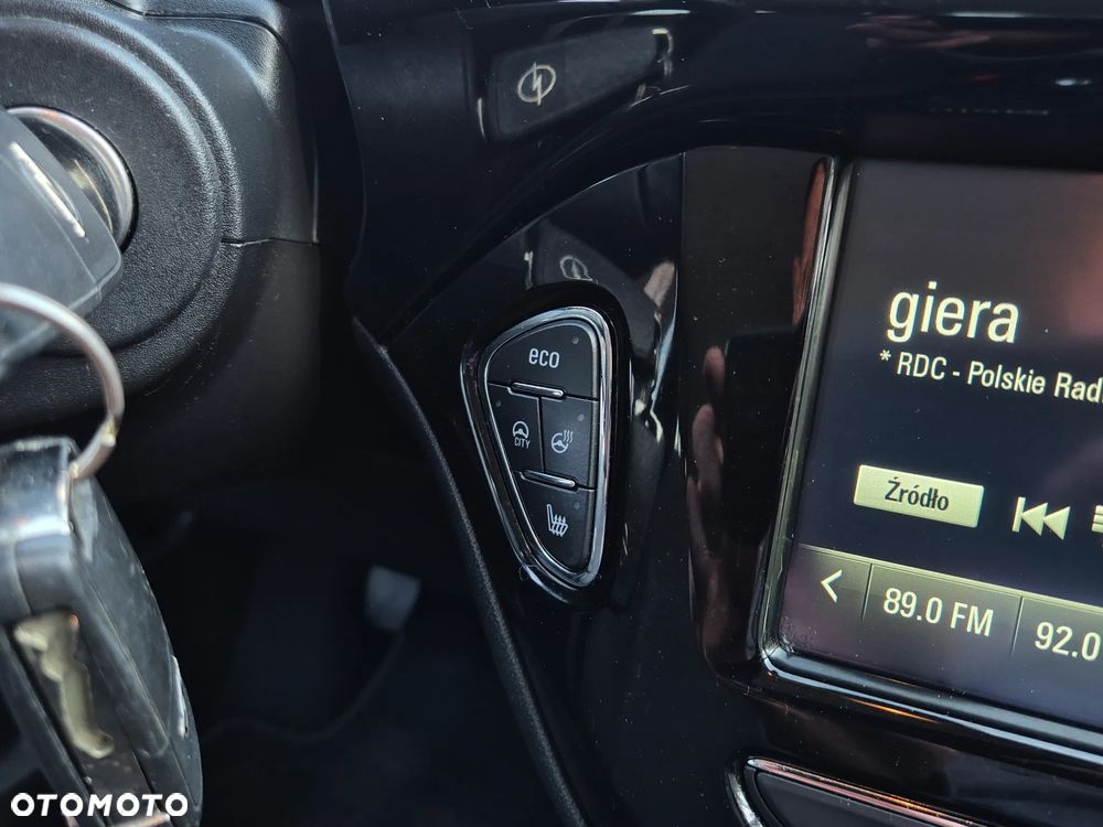 Opel Corsa 1.4 Turbo (ecoFLEX) Start/Stop Innovation - 25