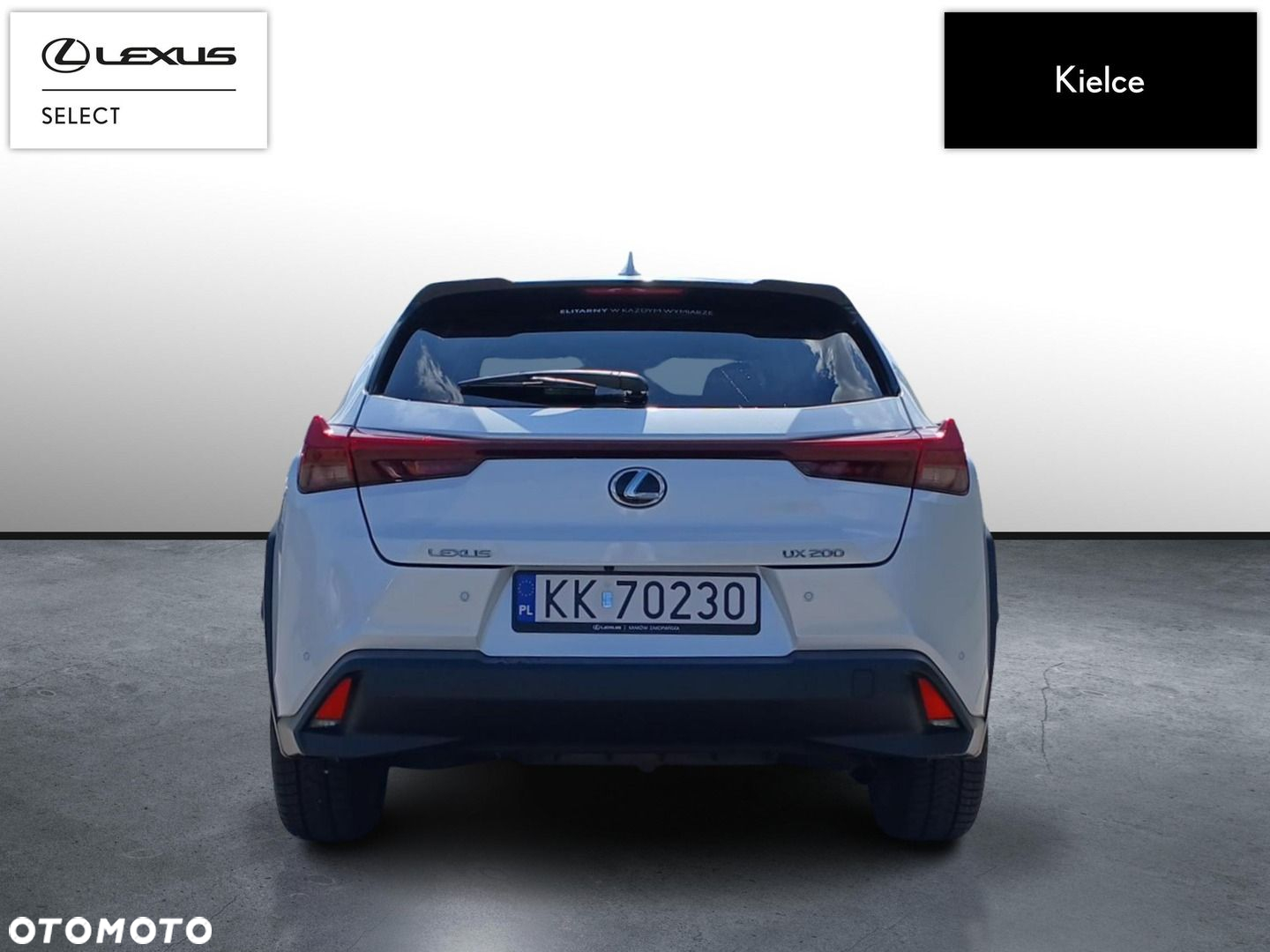 Lexus UX - 4