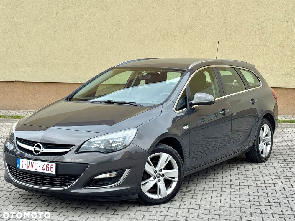 Opel Astra 1.4 T Cosmo - 21