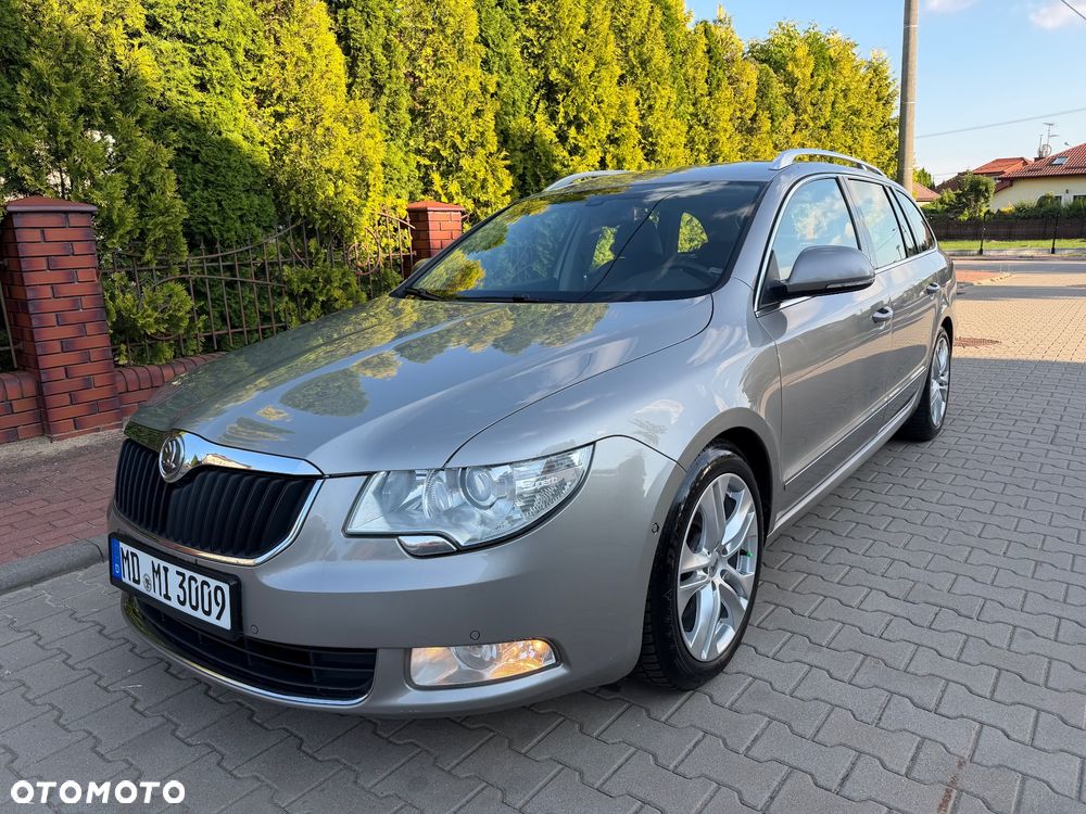 Skoda Superb 2.0 TDI 4x4 Exclusive - 10