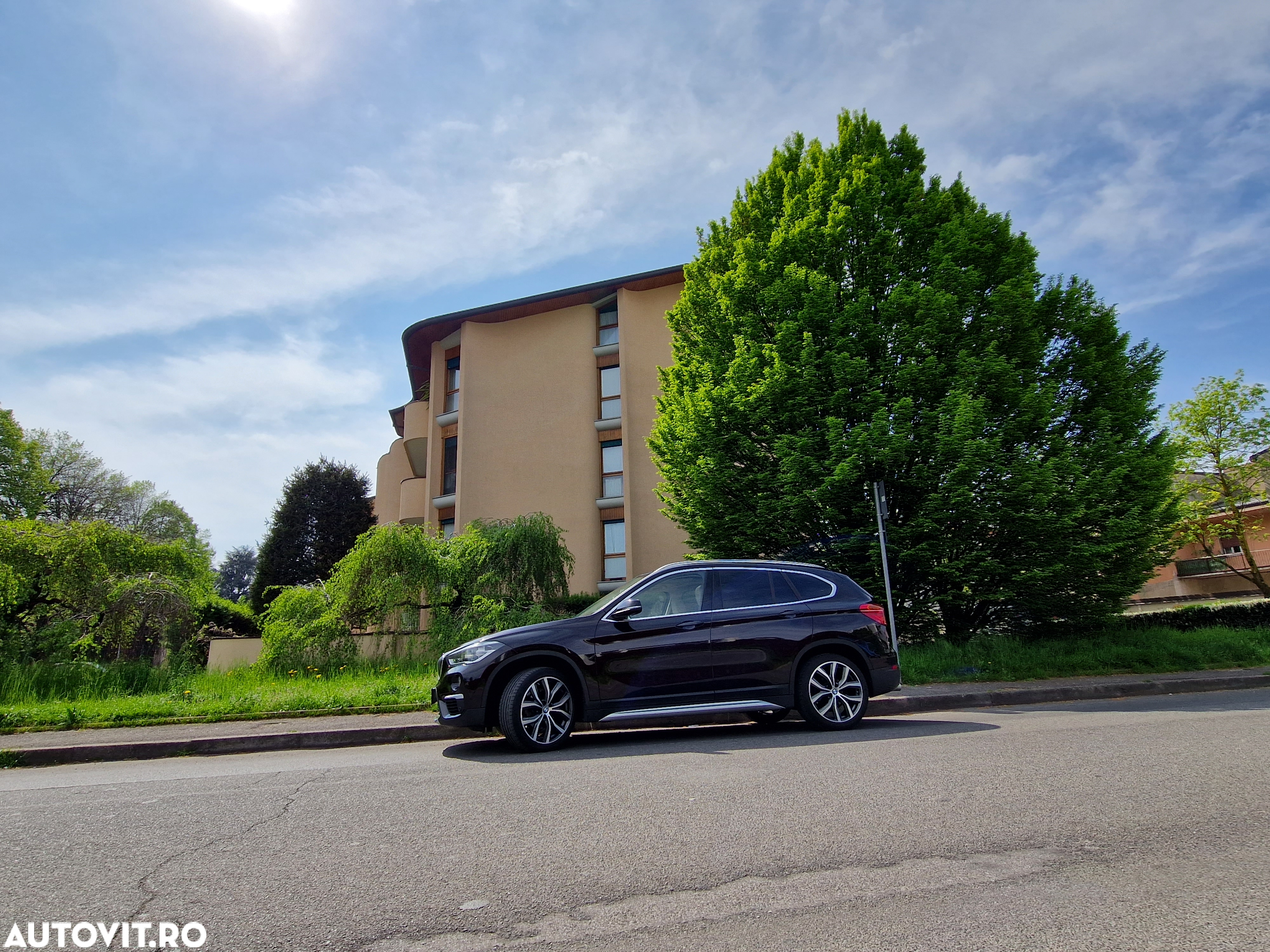 BMW X1 sDrive18i Aut. xLine - 8