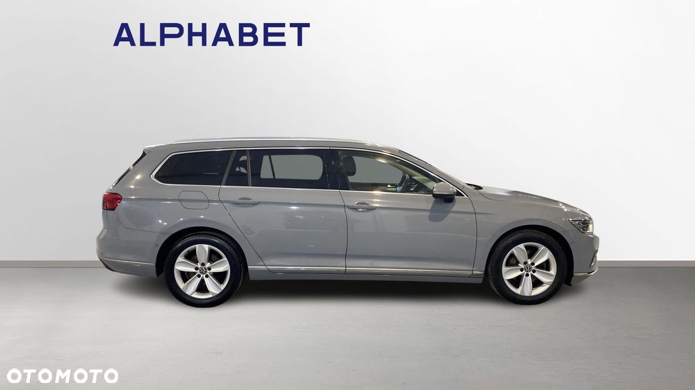 Volkswagen Passat - 6