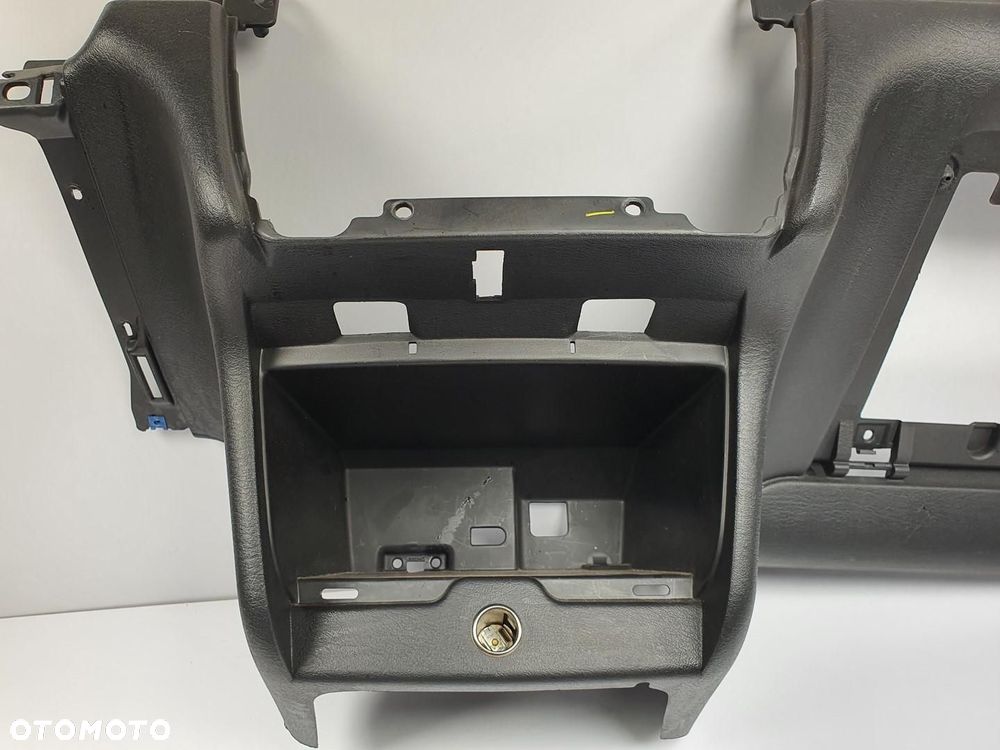 PLASTIK OSŁONA KONSOLI DOLNA CHRYSLER SEBRING I - 3