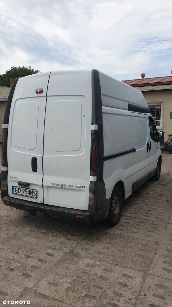 Opel Vivaro - 5