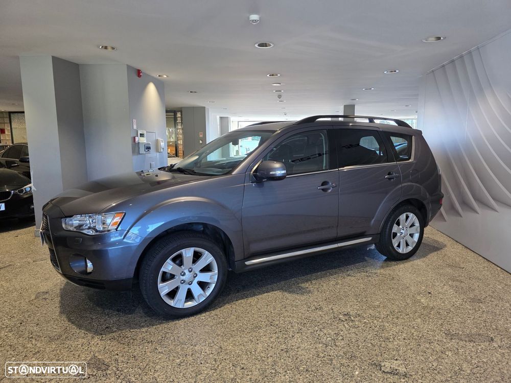 Mitsubishi Outlander 2.2 DI-D Instyle Navi - 6