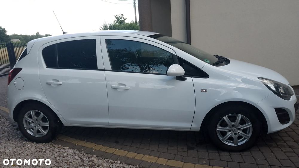 Opel Corsa 1.4 16V Active - 19