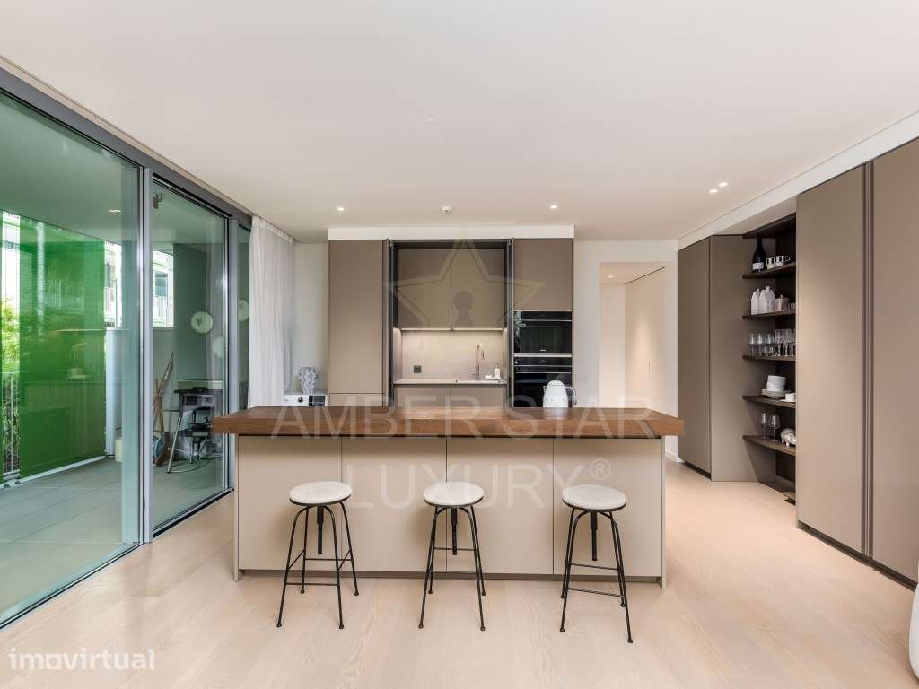 Apartamento elegante e espaçoso de 3 quartos totalmente mobilado e ... - Grande imagem: 3/46