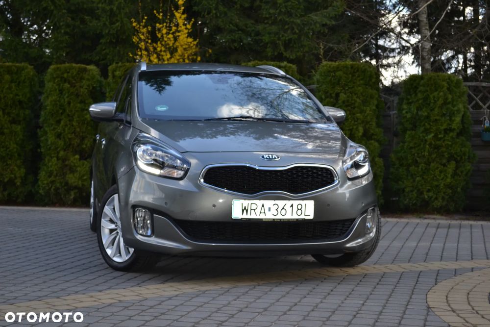 Kia Carens 1.7 CRDi Business Line 7os 7DCT - 7