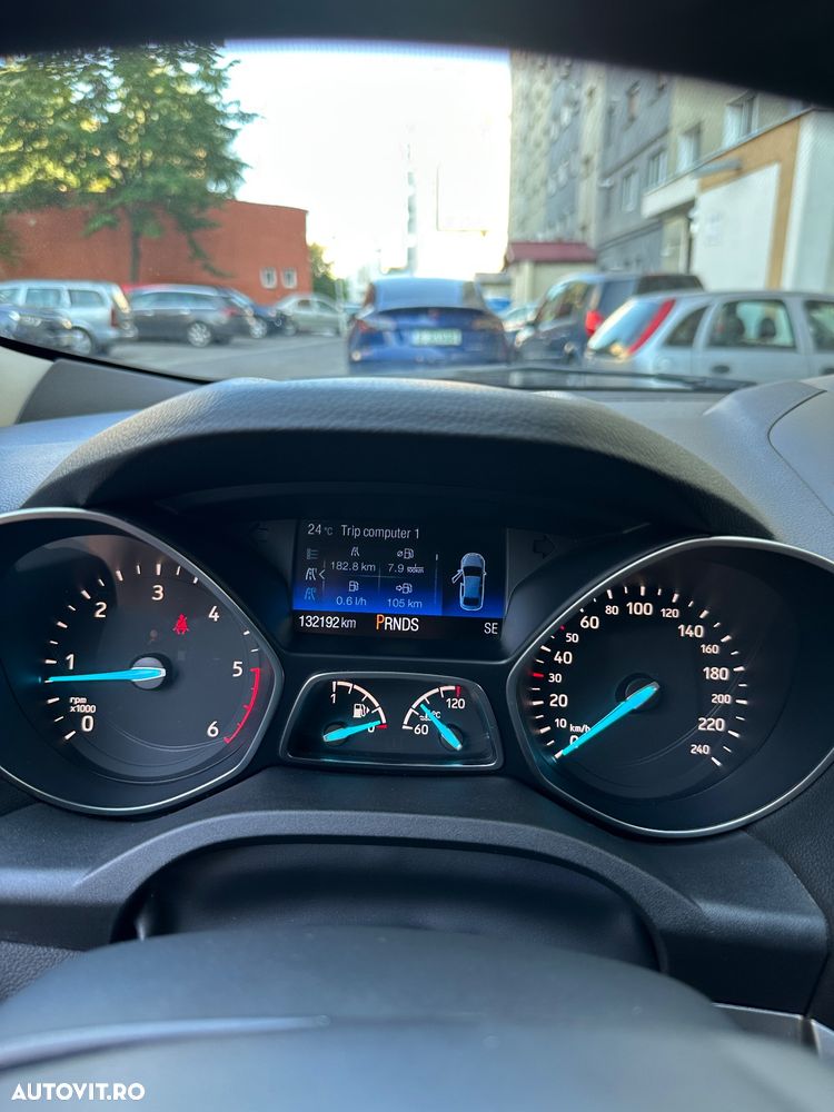 Ford Kuga 2.0 TDCi 4WD Powershift Titanium - 12