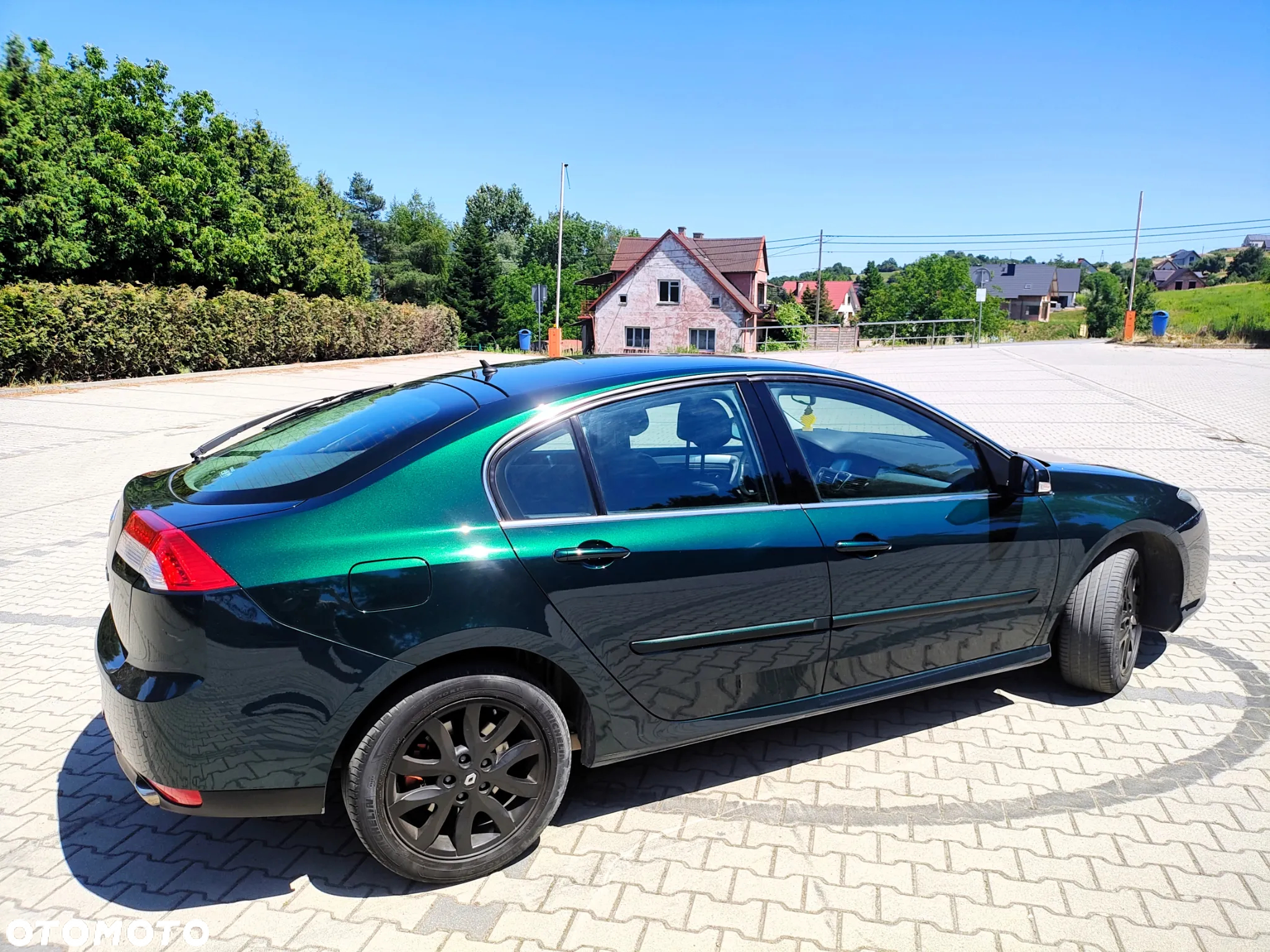 Renault Laguna 2.0 dCi Initiale - 16