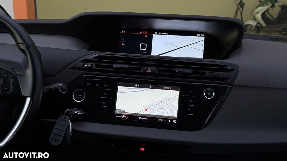Citroën C4 Picasso - 13
