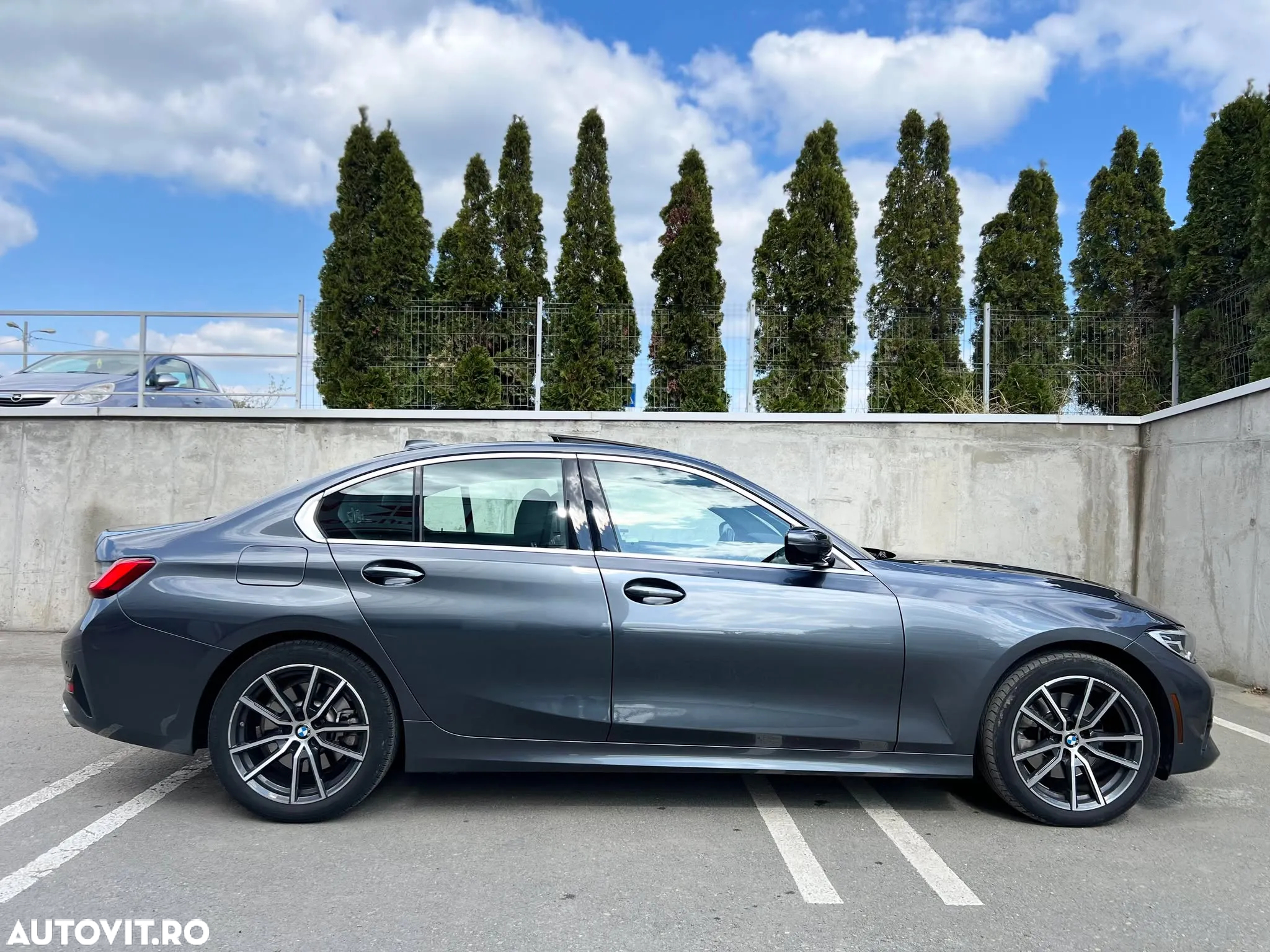 BMW Seria 3 330i Aut. Sport Line - 16