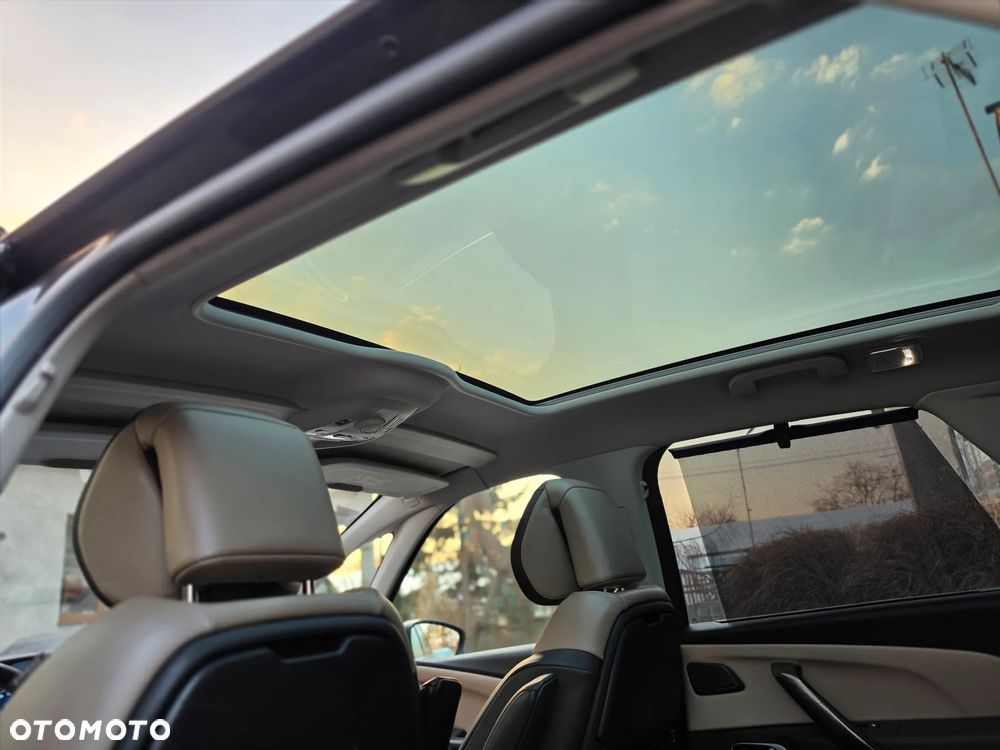 Citroën C4 Picasso - 23