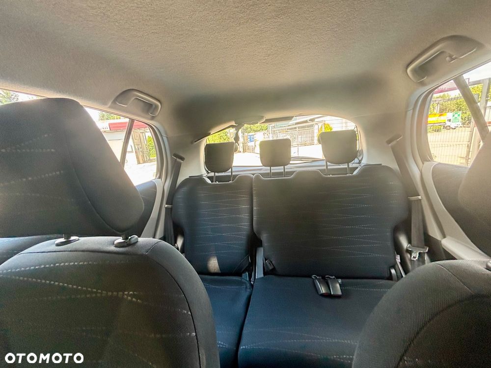 Toyota Yaris 1.3 Luna A/C - 8