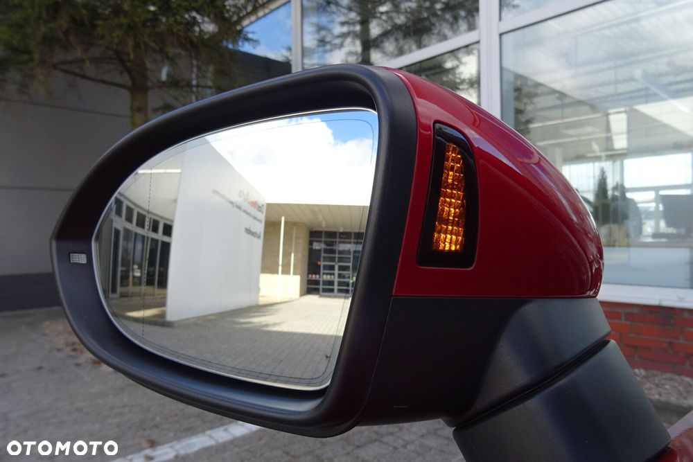 Volkswagen Arteon 2.0 TDI R-Line DSG - 28