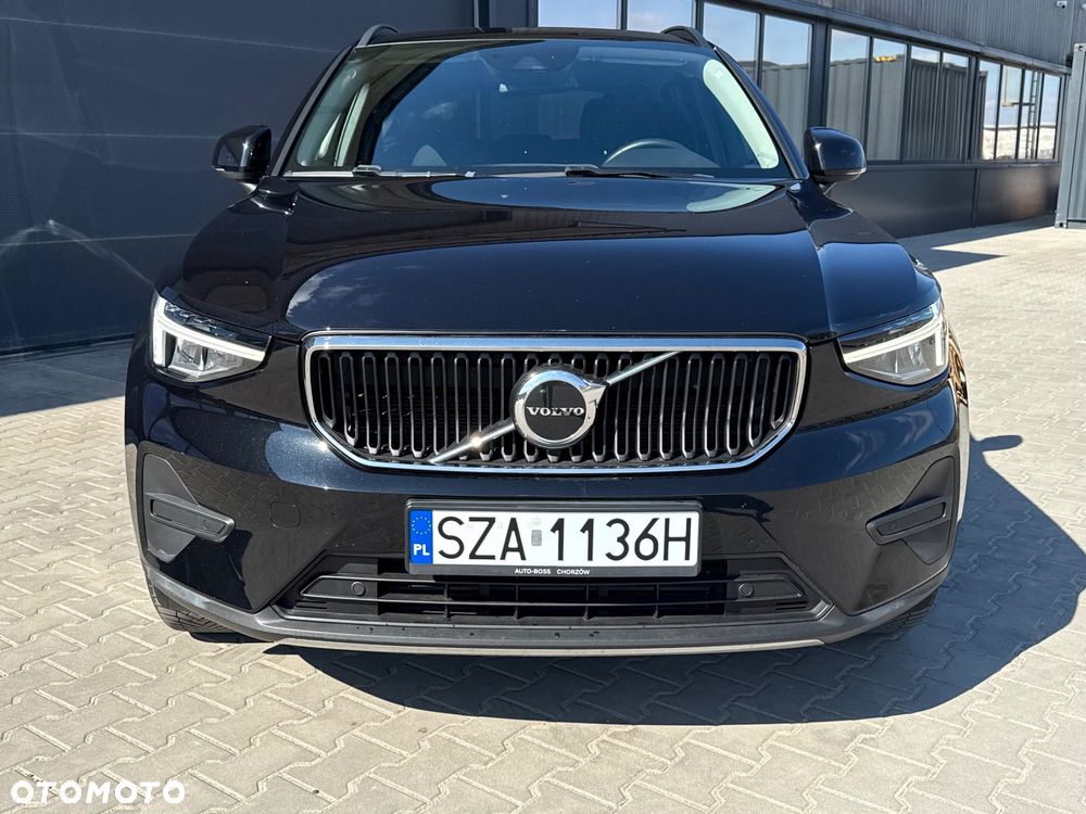 Volvo XC 40 T2 Plus Dark - 4
