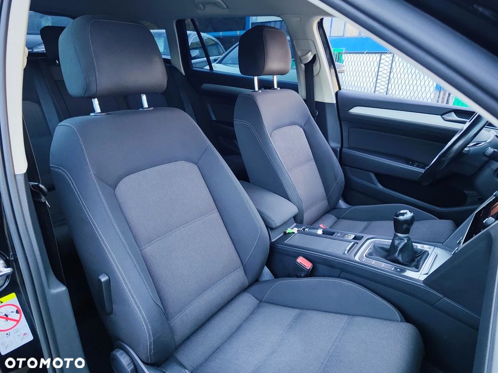 Volkswagen Passat 2.0 TDI BMT Comfortline - 10