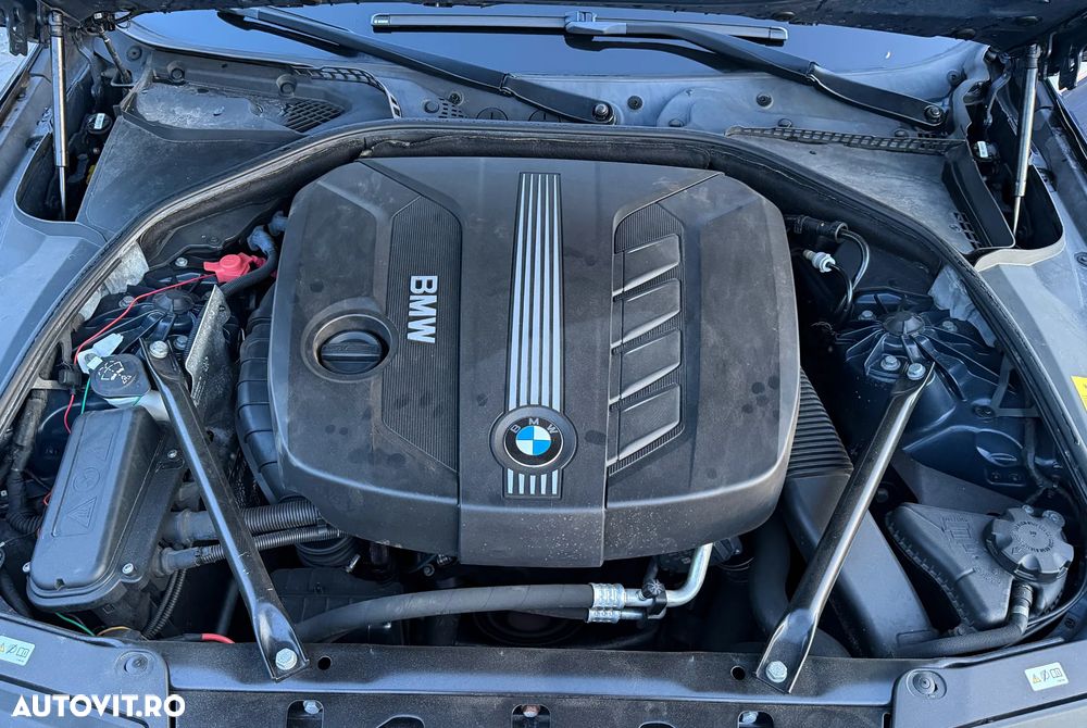 BMW Seria 5 520d Aut. - 26