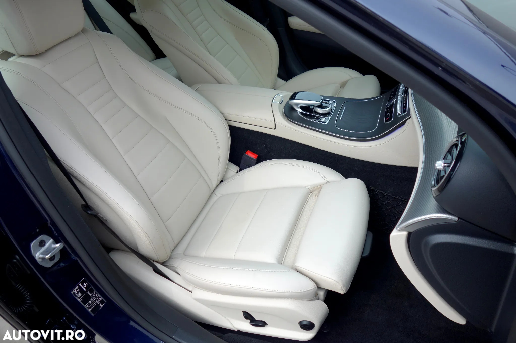 Mercedes-Benz E 220 d 9G-TRONIC Avantgarde - 11