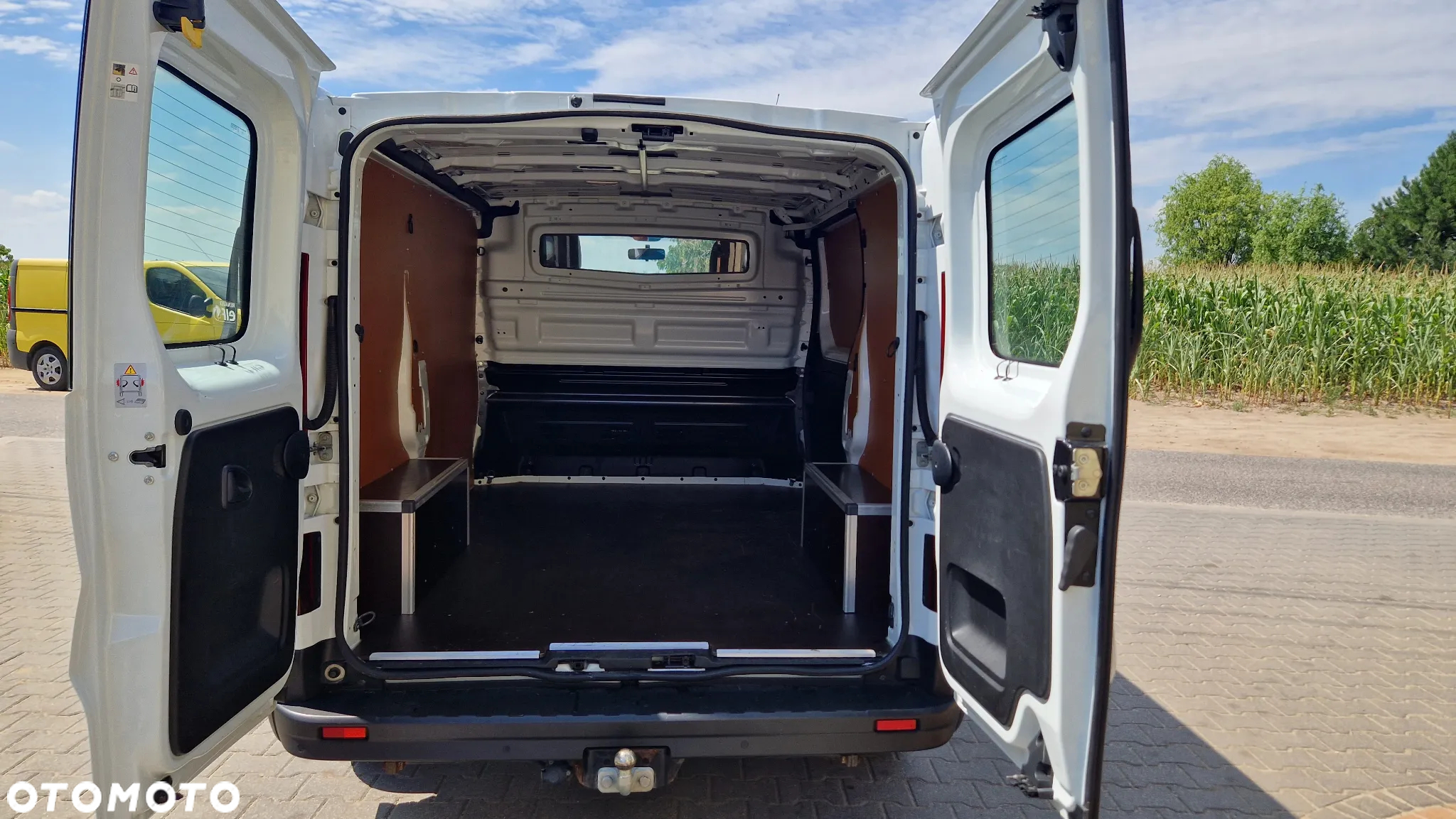 Renault Trafic - 21