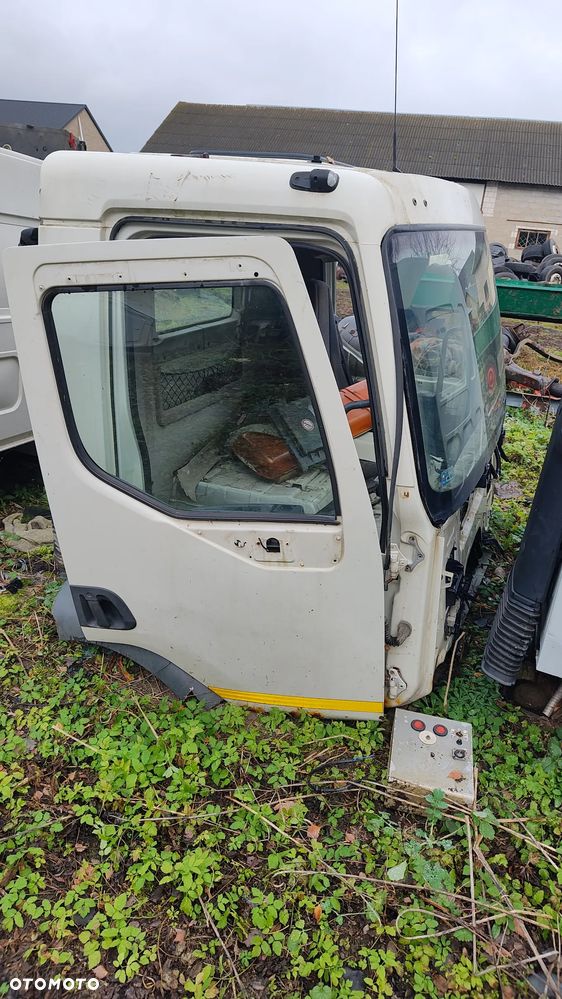 Kabiny sypialne Euro 5 MAN VOLVO RENAULT FE FL TGE TGM - 5