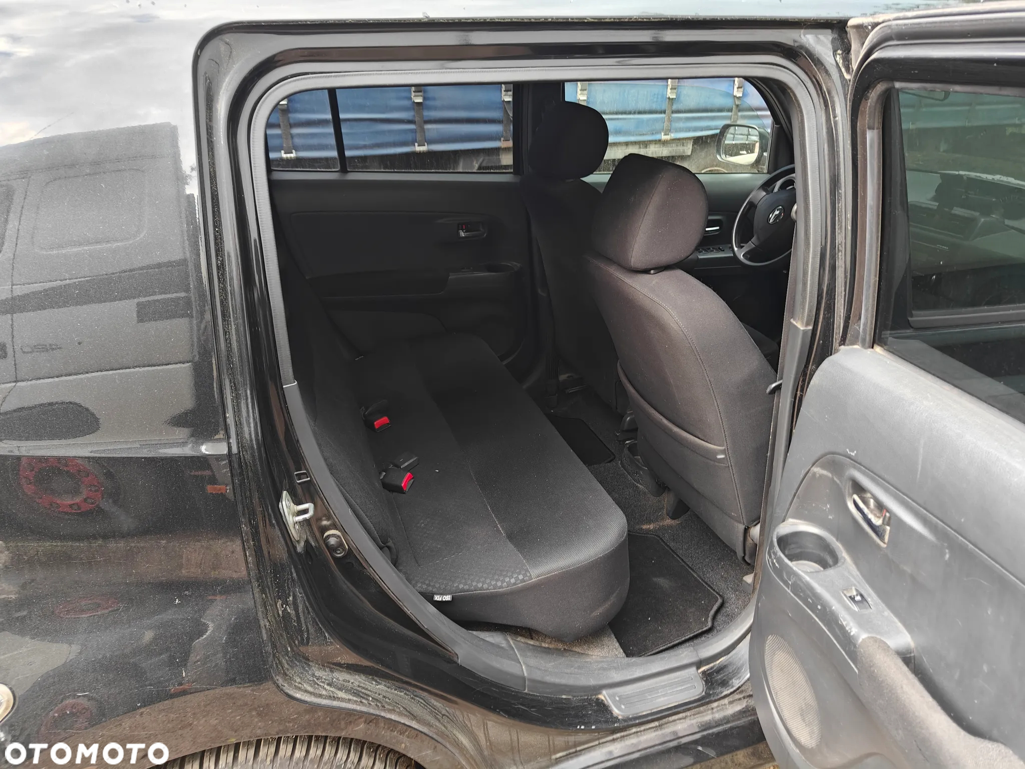 Daihatsu Materia 1.5 - 10