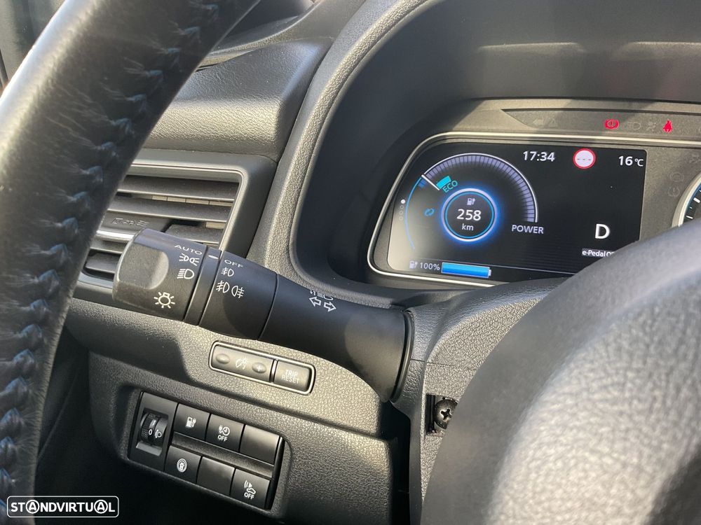 Nissan Leaf Acenta - 37