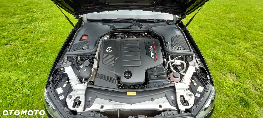 Mercedes-Benz Klasa E 53 AMG 4-Matic+ - 22