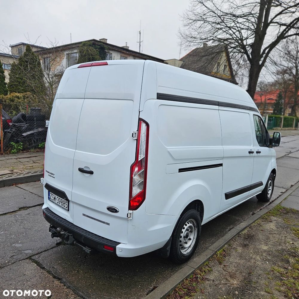 Ford Transit Custom - 11
