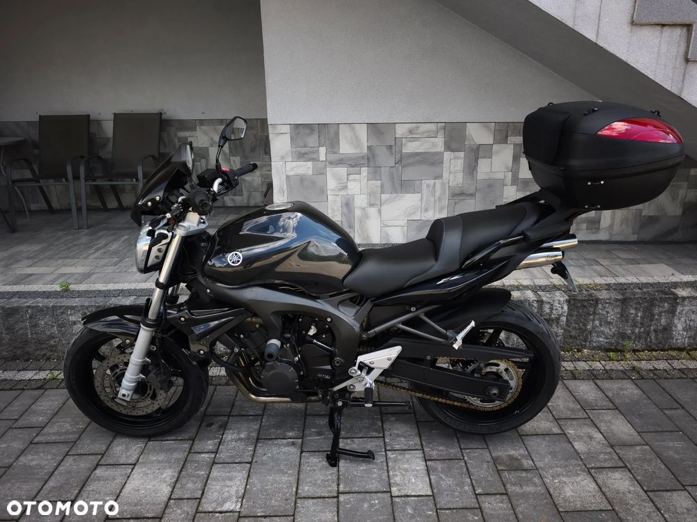 Yamaha FZ6 - 2