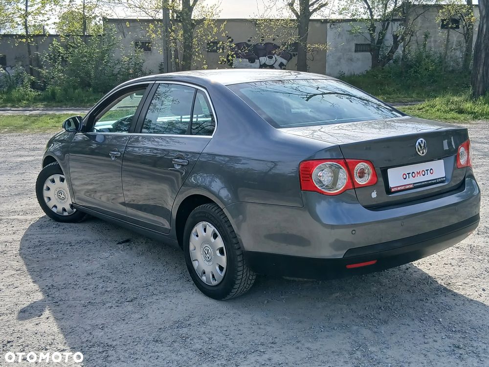 Volkswagen Jetta 1.4 TSI Comfortline - 3
