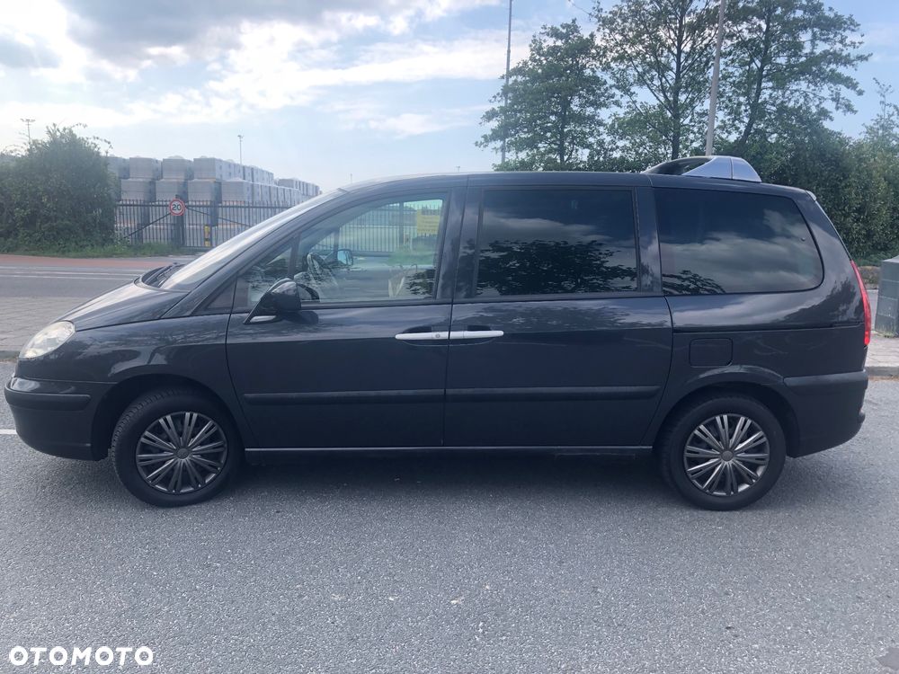 Citroën C8 2.0 16V Style - 6