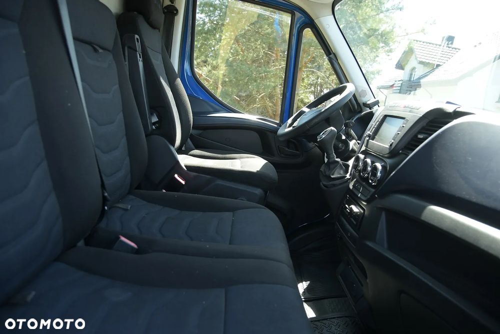 Iveco DAILY 35C210/Automat HI-MATIC 8/ MROŹNIA -20*C/IGLOCAR 8 EP /CARRIER/ KOŁA BLIŹNIACZE/ - 23