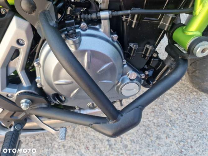 Kawasaki Z 650 - 11