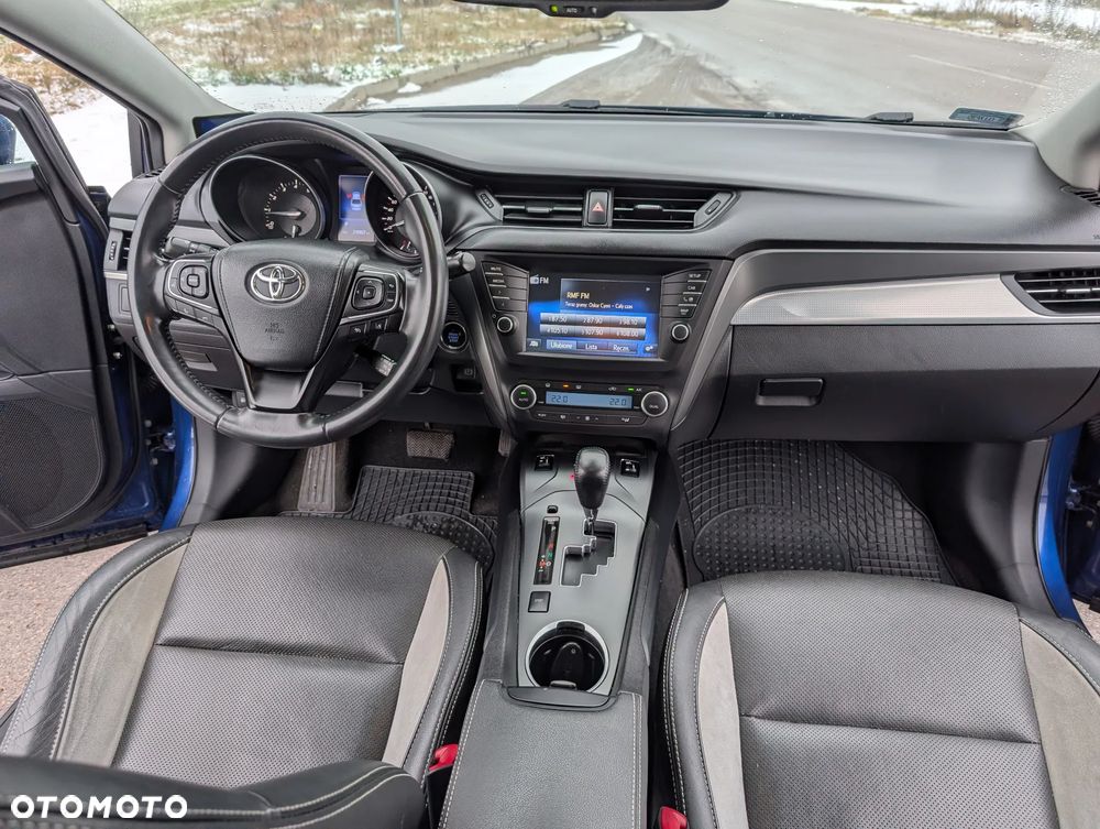 Toyota Avensis 1.8 Prestige MS - 8