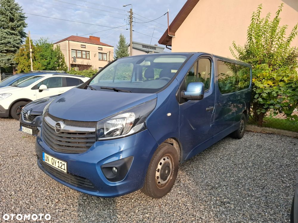 Renault TRAFIC - 1
