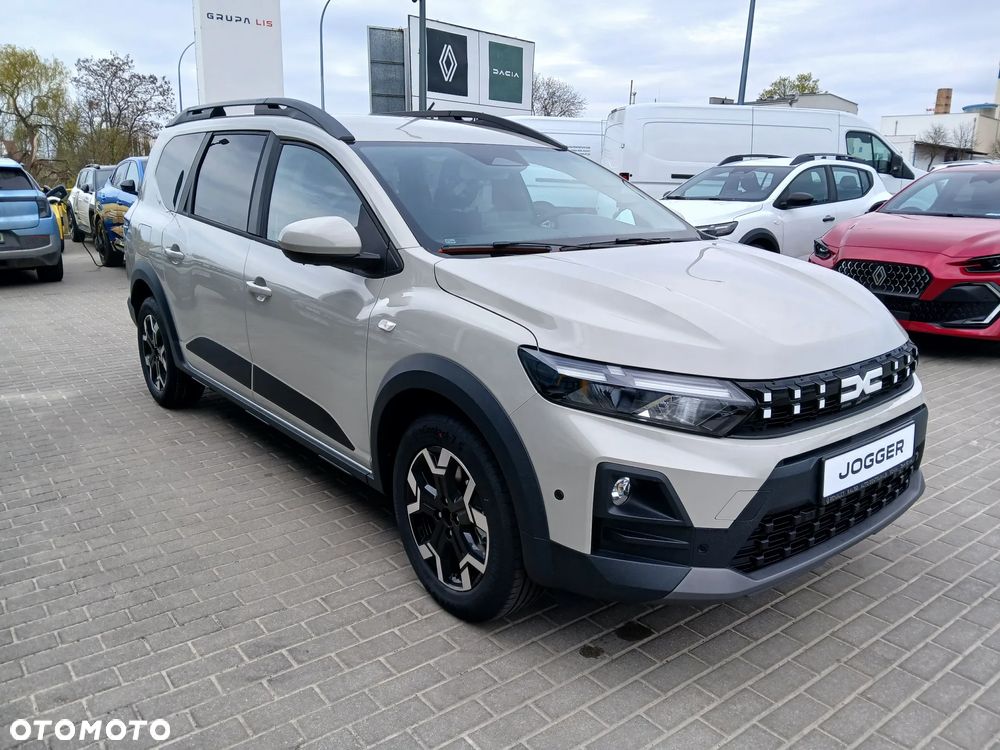 Dacia Jogger 1.8 Full Hybrid 155 Journey MMT 7os - 4