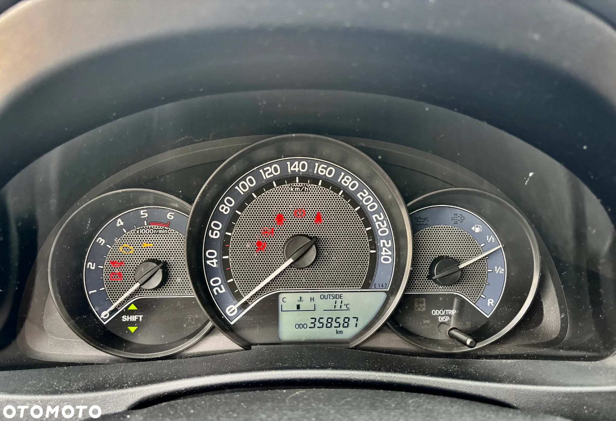 Toyota Auris 1.4 D-4D Active - 9