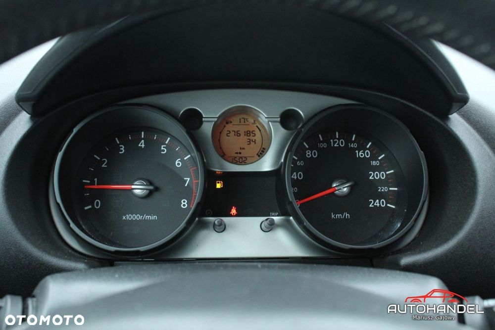 Nissan Qashqai - 12