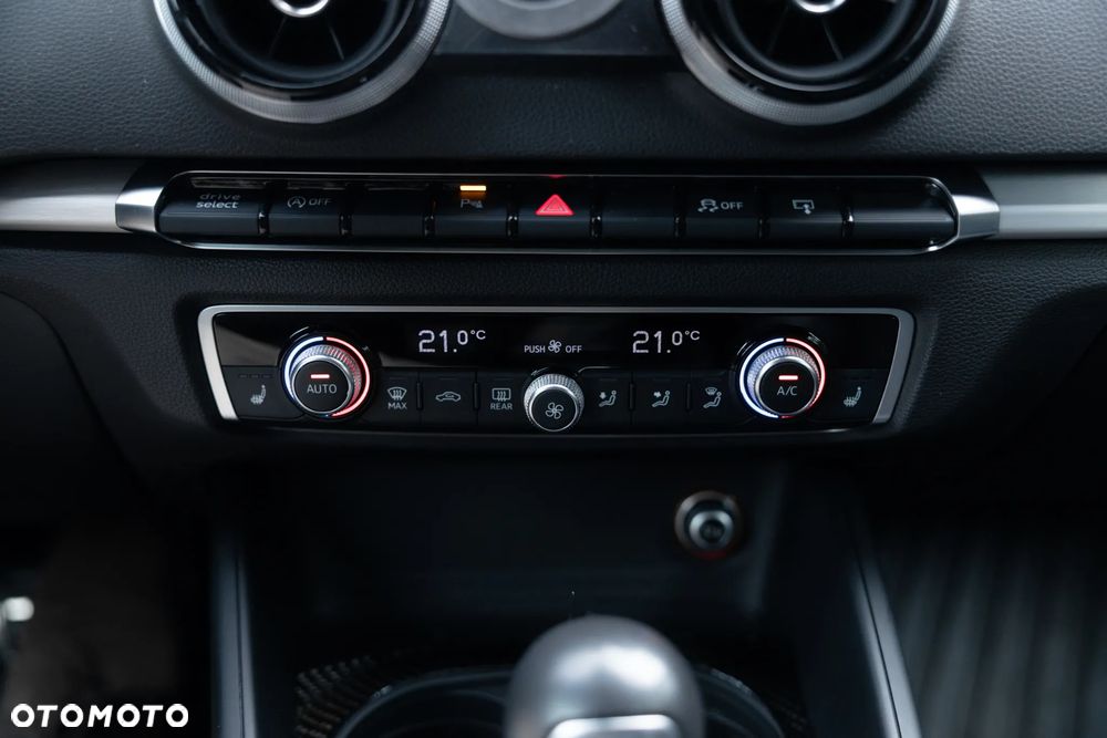 Audi S3 2.0 TFSI Quattro S tronic - 21