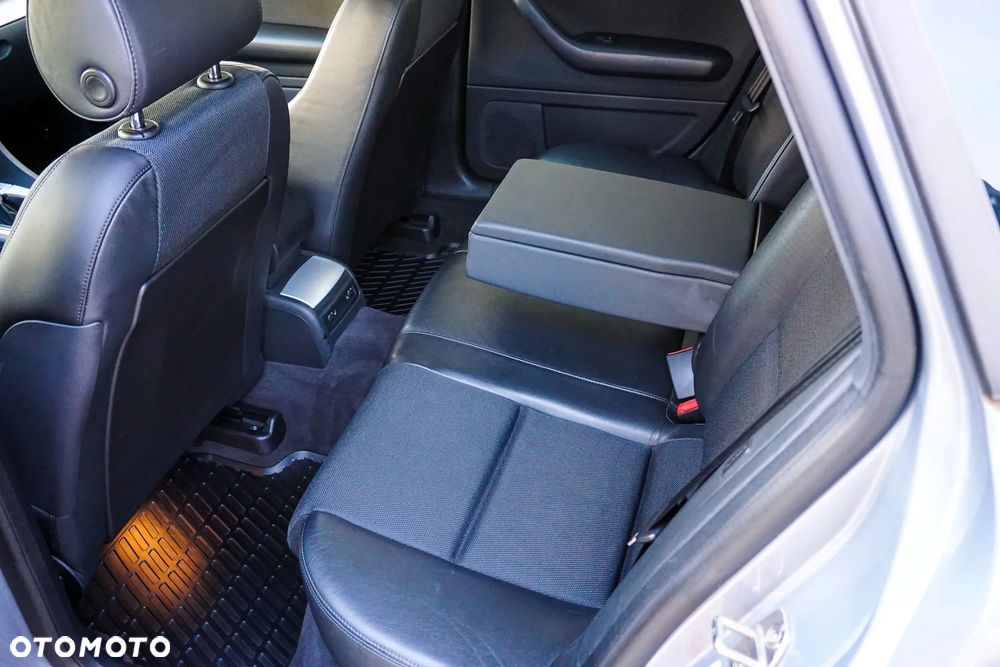 Audi A4 Avant 1.8T Quattro - 20